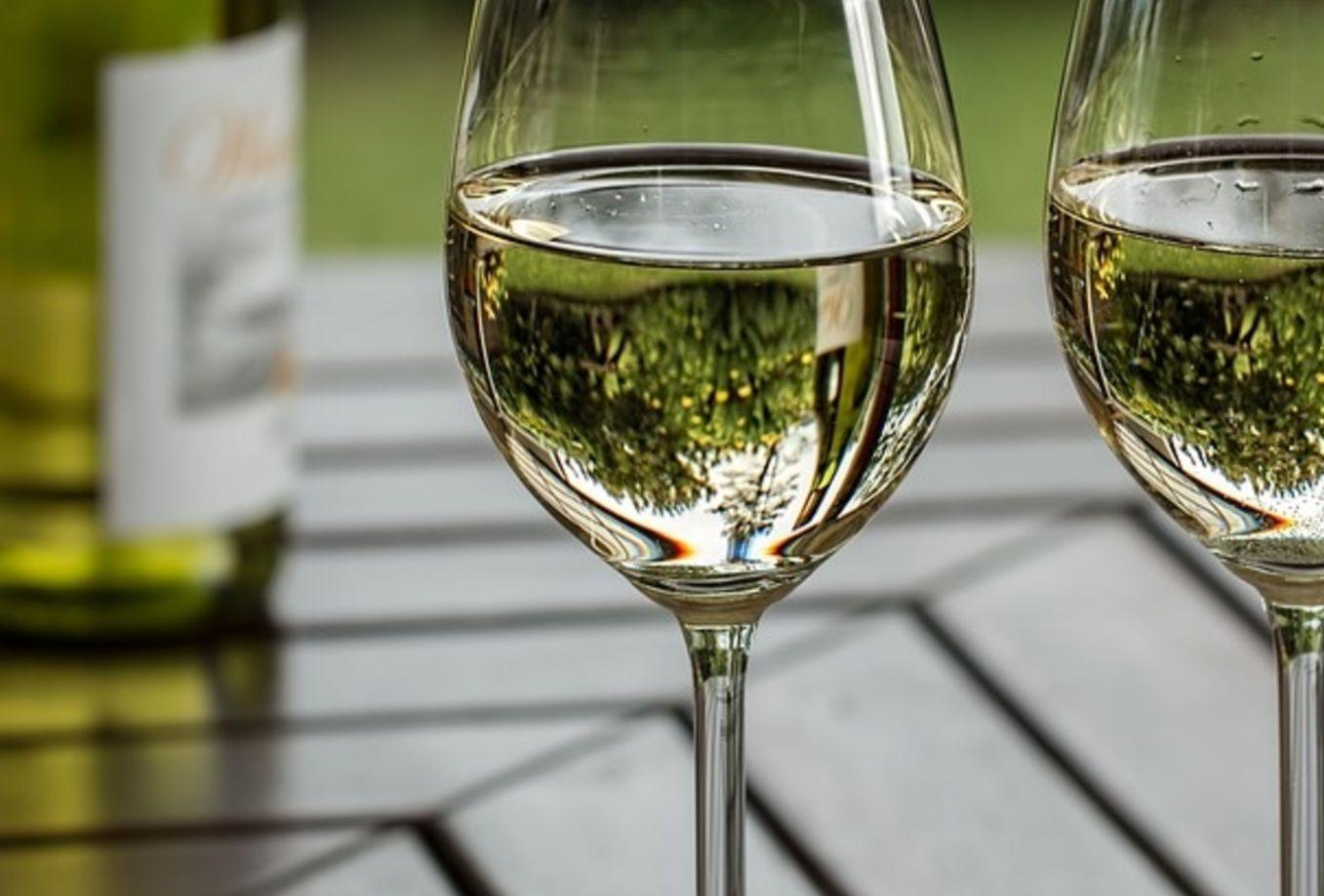 Hoe weet je of een wijn droog of zoet is? Serveren Wijnhandel Qualivino Wijnen kopen Lier